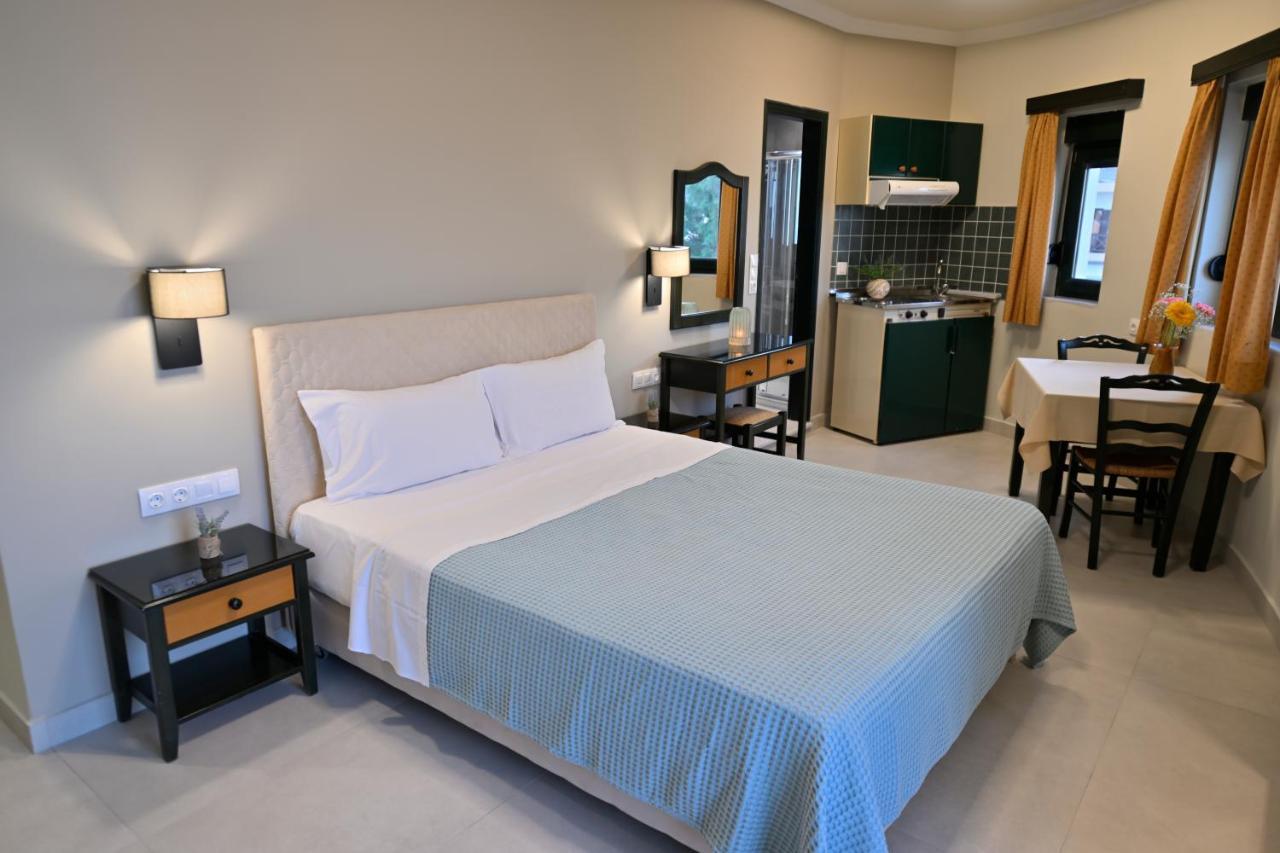 Maria Beach Hotel Kíssamos Eksteriør billede
