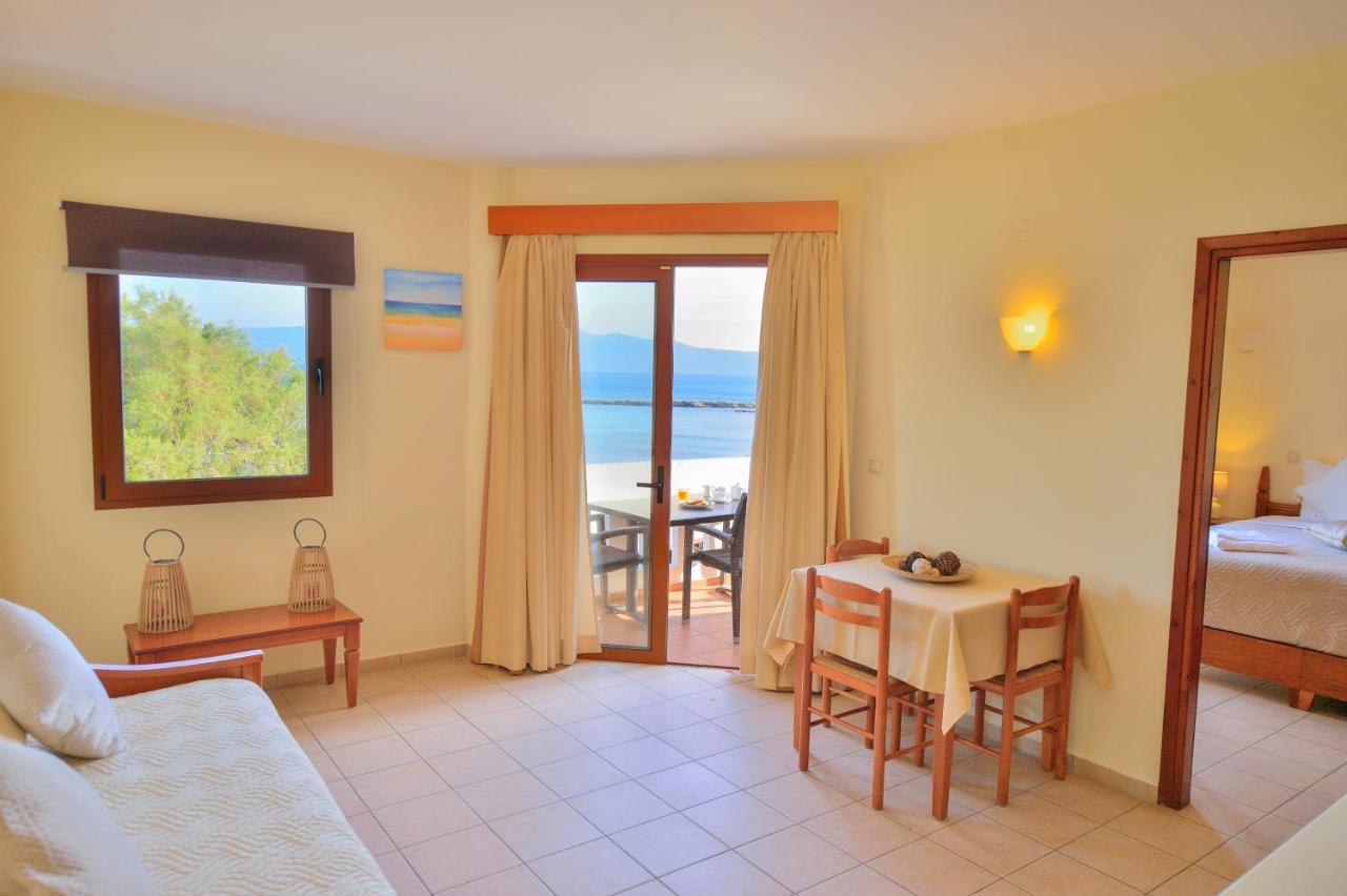 Maria Beach Hotel Kíssamos Eksteriør billede